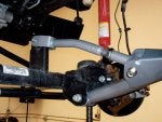 129_0802_12_z+2007_jeep_wrangler_rubicon+front_arms_front_axle.jpg